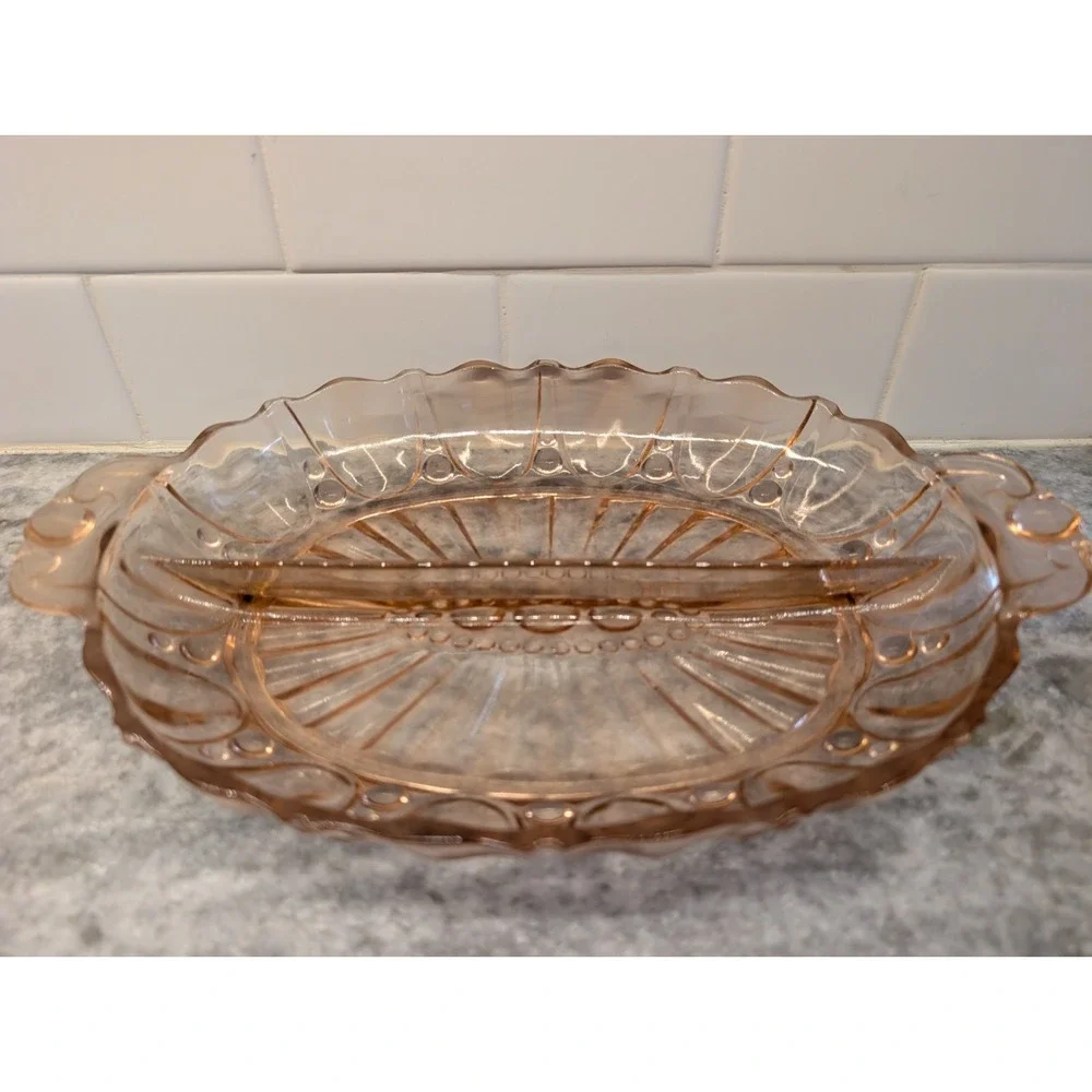 Vintage Pink Glass Divided Relish/Trinket Dish, Oyster & Pearl Pattern‎